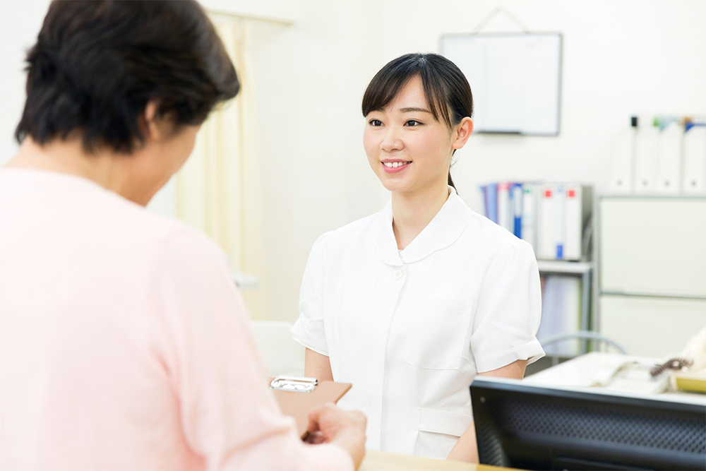 カウンセリング中の女性